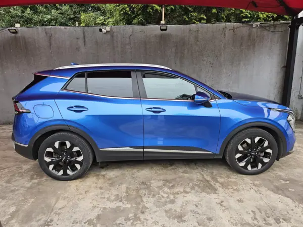 Kia Sportage 2022 - 24999 EUR, 126000 km - AUTO.MOTO.pt - 126000km - foto 4 de 19