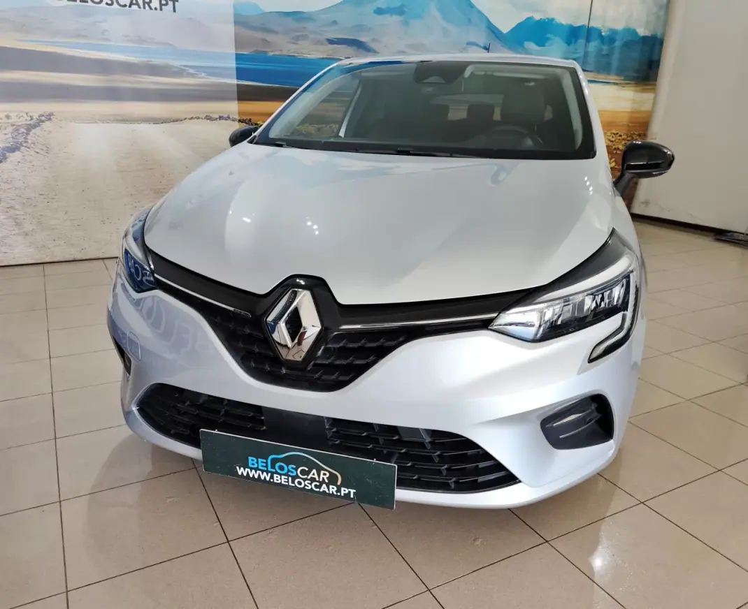 Renault Clio 2023 - 15450 EUR, 17000 km - AUTO.MOTO.pt - 17000km - foto 5 de 26