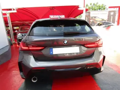 BMW 116 2021 - 24749 EUR, 49120 km - foto 5 de 31