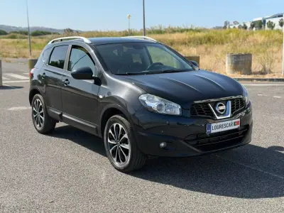 Nissan Qashqai 2011 - 10750 EUR, 149845 km - 149845km - foto 3 de 44