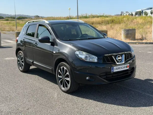 Nissan Qashqai 1.5 dCi N-Connecta 2011 Diesel — 149 845 km · Lisboa Nissan Qashqai 1.5 dCi N-Connecta 2011 Diesel