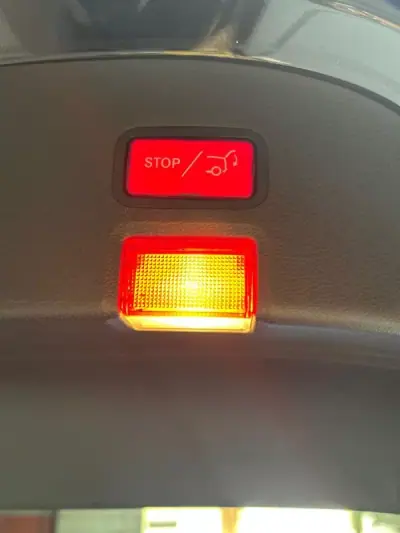 Mercedes-Benz CLA 220 2017 - 22500 EUR, 209125 km - AUTO.MOTO.pt - 209125km - foto 9 de 33