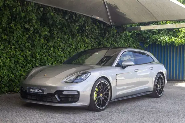 Porsche Panamera Sport Turismo 2017 - 61900 EUR, 160000 km - AUTO.MOTO.pt - 160000km - foto 3 de 22