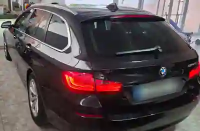 BMW 520 2015 - 16950 EUR, 186000 km - AUTO.MOTO.pt - 186000km - foto 7 de 8