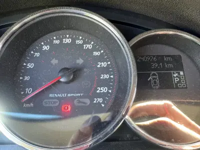 Renault Mégane Break 2013 - 8950 EUR, 239000 km - 239000km - foto 10 de 12