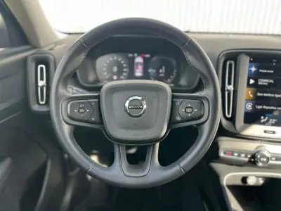 Volvo XC 40 2023 - 36900 EUR, 49663 km - AUTO.MOTO.pt - 49663km - foto 12 de 19