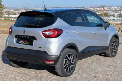 Renault Captur 2017 - 8250 EUR, 210285 km - 210285km - foto 9 de 21