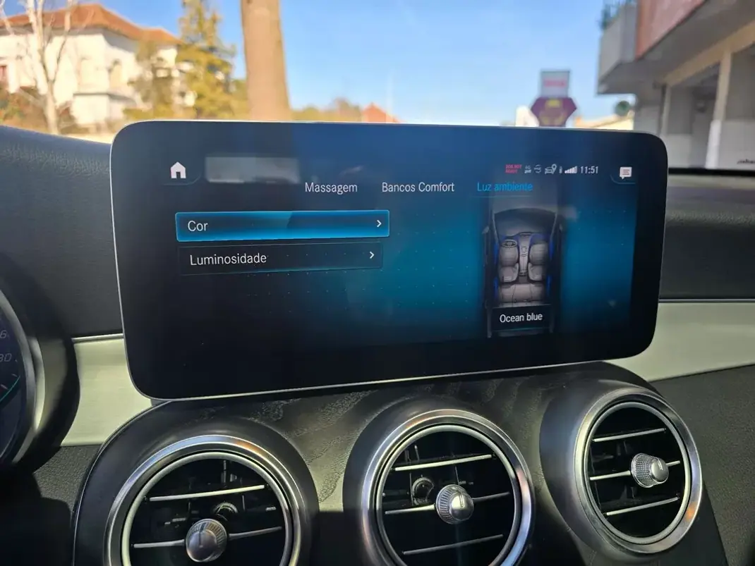 Mercedes-Benz GLC 300 2021 - 45980 EUR, 138000 km - AUTO.MOTO.pt - 138000km - foto 39 de 60