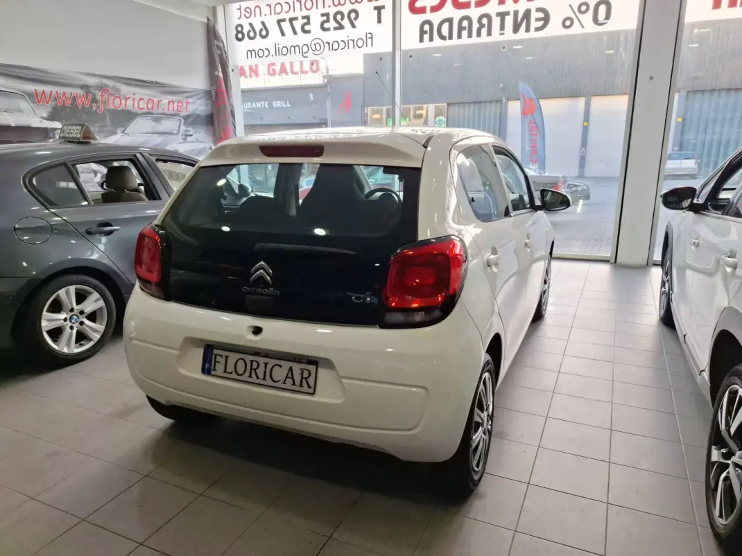 Citroën C1 2014 - 7490 EUR, 119190 km - AUTO.MOTO.pt - 119190km - foto 5 de 10