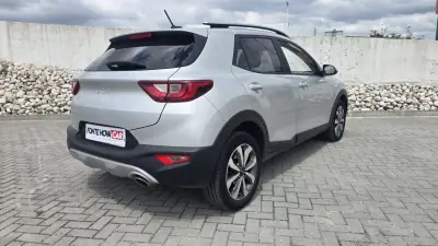 Kia Stonic 2023 - 17450 EUR, 27500 km - AUTO.MOTO.pt - 27500km - foto 3 de 18