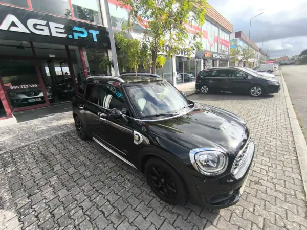 MINI Countryman 2019 - 21900 EUR, 121000 km - AUTO.MOTO.pt - 121000km - foto 2 de 14