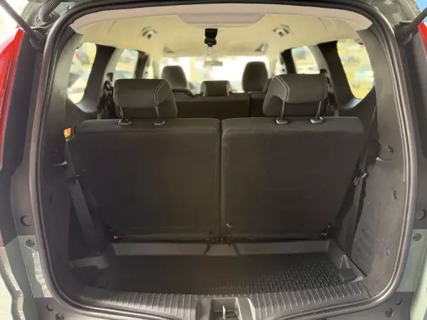 Dacia Jogger 2024 - 16950 EUR, 57000 km - AUTO.MOTO.pt - 57000km - foto 26 de 26