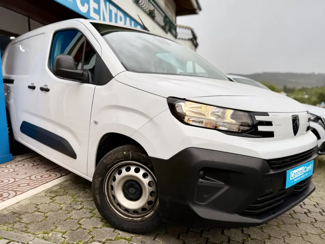 Peugeot 2024 - 18950 EUR, 82000 km - AUTO.MOTO.pt - 82000km - foto 1 de 24