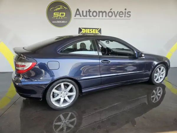 Mercedes-Benz C 220 2001 - 3750 EUR, 340000 km - 340000km - foto 2 de 7