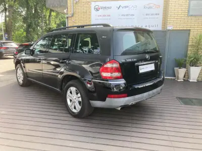 Mercedes-Benz GL 320 2007 - 19750 EUR, 218600 km - AUTO.MOTO.pt - 218600km - foto 5 de 23