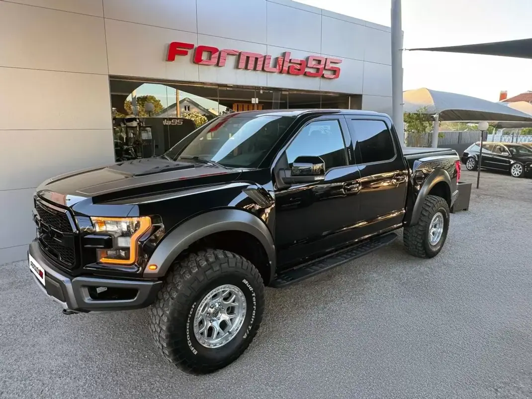 Ford F-150 2019 - 83700 EUR, 92850 km - 92850km - foto 19 de 21