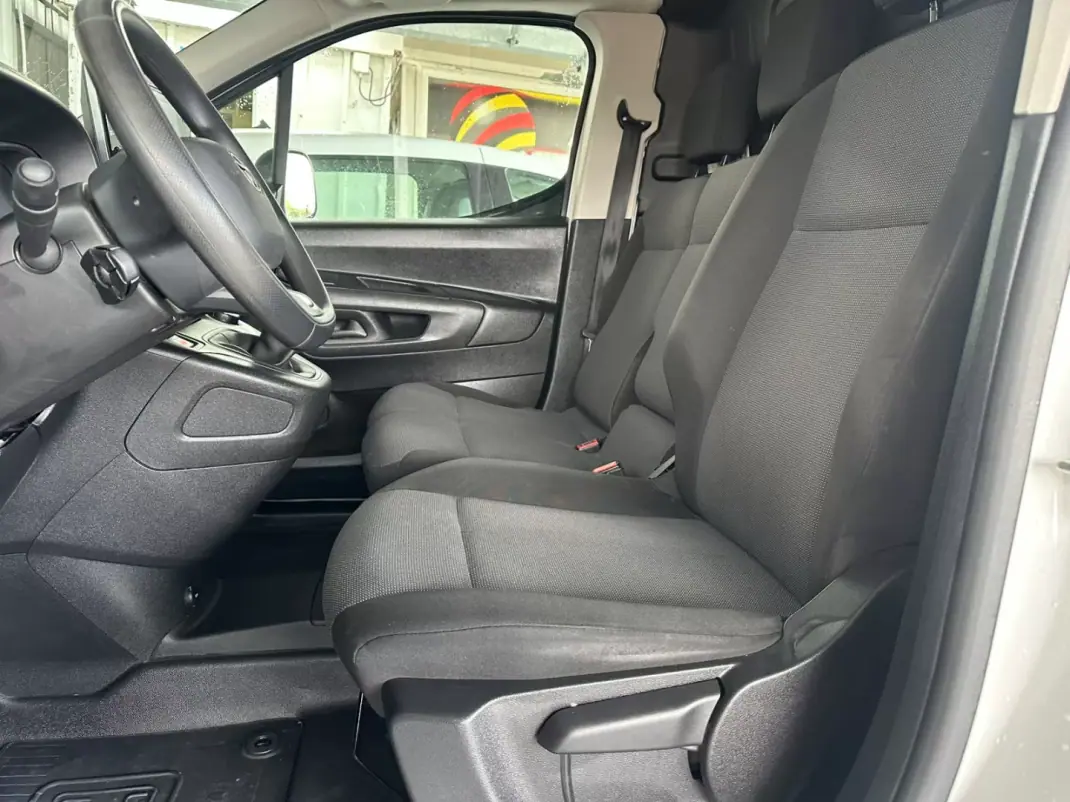Toyota Proace City Verso 2020 - 18900 EUR, 110765 km - 110765km - foto 14 de 31