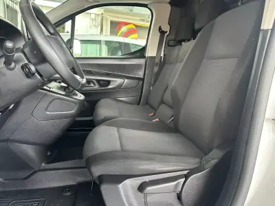 Toyota Proace City Verso 2020 - 18900 EUR, 110765 km - 110765km - foto 14 de 31
