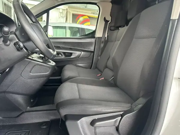Toyota Proace City Verso 2020 - 18900 EUR, 110765 km - 110765km - foto 14 de 31