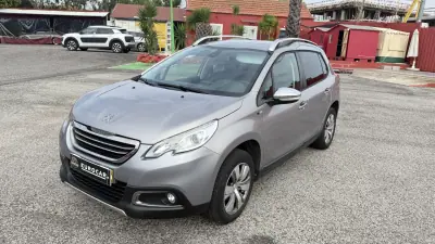 Peugeot 2008 2016 - 10590 EUR, 55500 km - AUTO.MOTO.pt - 55500km - foto 3 de 36