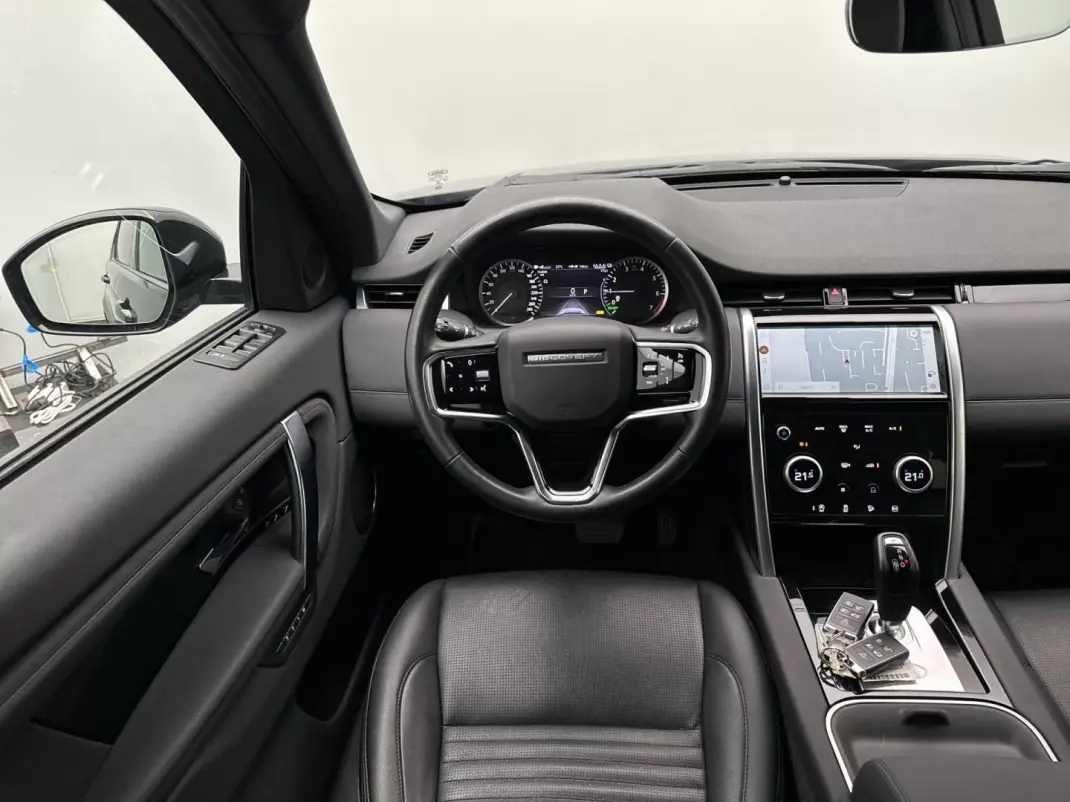 Land Rover Discovery Sport 2022 - 27450 EUR, 154650 km - 154650km - foto 10 de 30