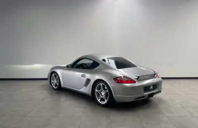 Porsche Cayman 2006 - 31900 EUR, 185000 km - AUTO.MOTO.pt - 185000km - foto 6 de 22