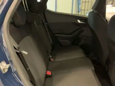 Ford Fiesta 2019 - 11790 EUR, 77751 km - AUTO.MOTO.pt - 77751km - foto 9 de 12