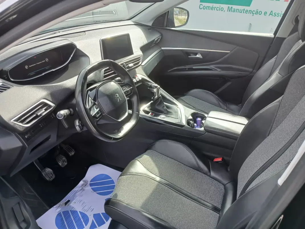 Peugeot 3008 2018 - 13450 EUR, 136692 km - AUTO.MOTO.pt - 136692km - foto 14 de 25