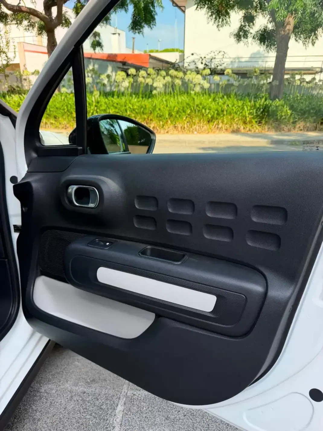 Citroën C3 2017 - 8990 EUR, 131214 km - 131214km - foto 9 de 20