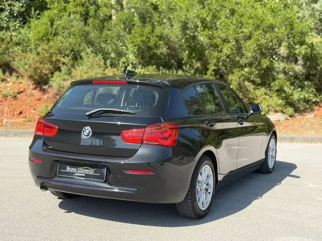 BMW 116 2016 - 12900 EUR, 178589 km - 178589km - foto 19 de 25