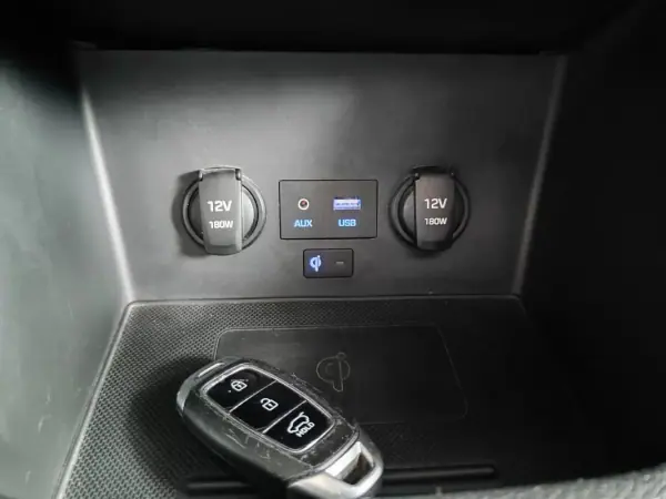 Hyundai i30 2018 - 27500 EUR, 119000 km - AUTO.MOTO.pt - 119000km - foto 30 de 34