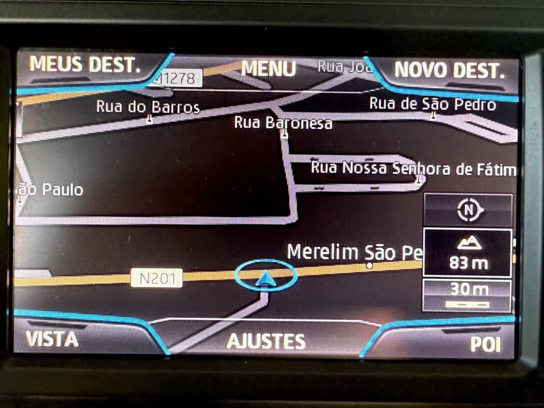 SEAT Leon 2015 - 14000 EUR, 181000 km - AUTO.MOTO.pt - 181000km - foto 79 de 92