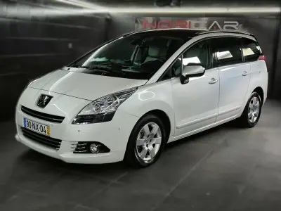 Peugeot 5008 2013 - 159800km