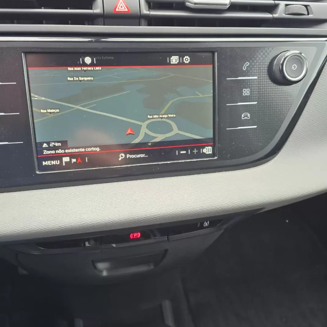 Citroën C4 Spacetourer 2020 - 15950 EUR, 102250 km - AUTO.MOTO.pt - 102250km - foto 9 de 15