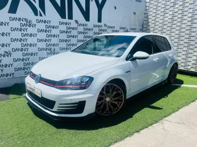 Volkswagen Golf 2016 - 22900 EUR, 151000 km - AUTO.MOTO.pt - 151000km - foto 5 de 13
