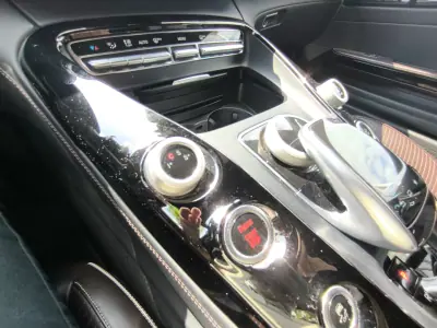Mercedes-Benz AMG GT 2016 - 84900 EUR, 99000 km - AUTO.MOTO.pt - 99000km - foto 13 de 17