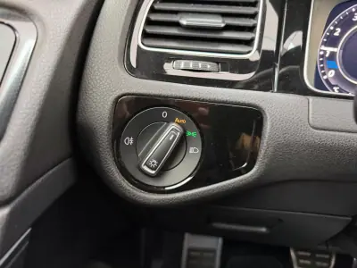 Volkswagen Golf 2019 - 33000 EUR, 173865 km - AUTO.MOTO.pt - 173865km - foto 24 de 30