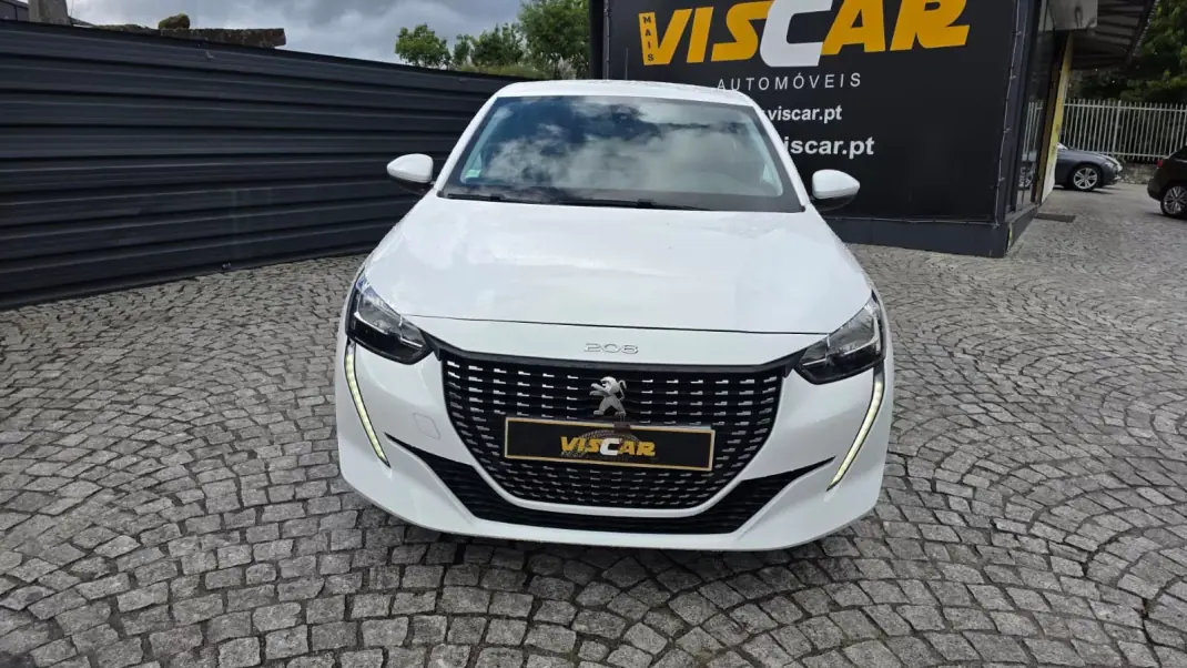 Peugeot 208 2020 - 13490 EUR, 49000 km - AUTO.MOTO.pt - 49000km - foto 10 de 23