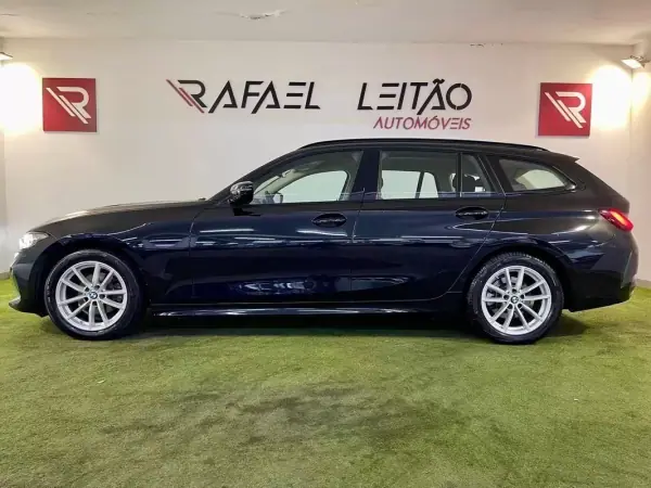 BMW 318 2023 - 24750 EUR, 105000 km - AUTO.MOTO.pt - 105000km - foto 10 de 36