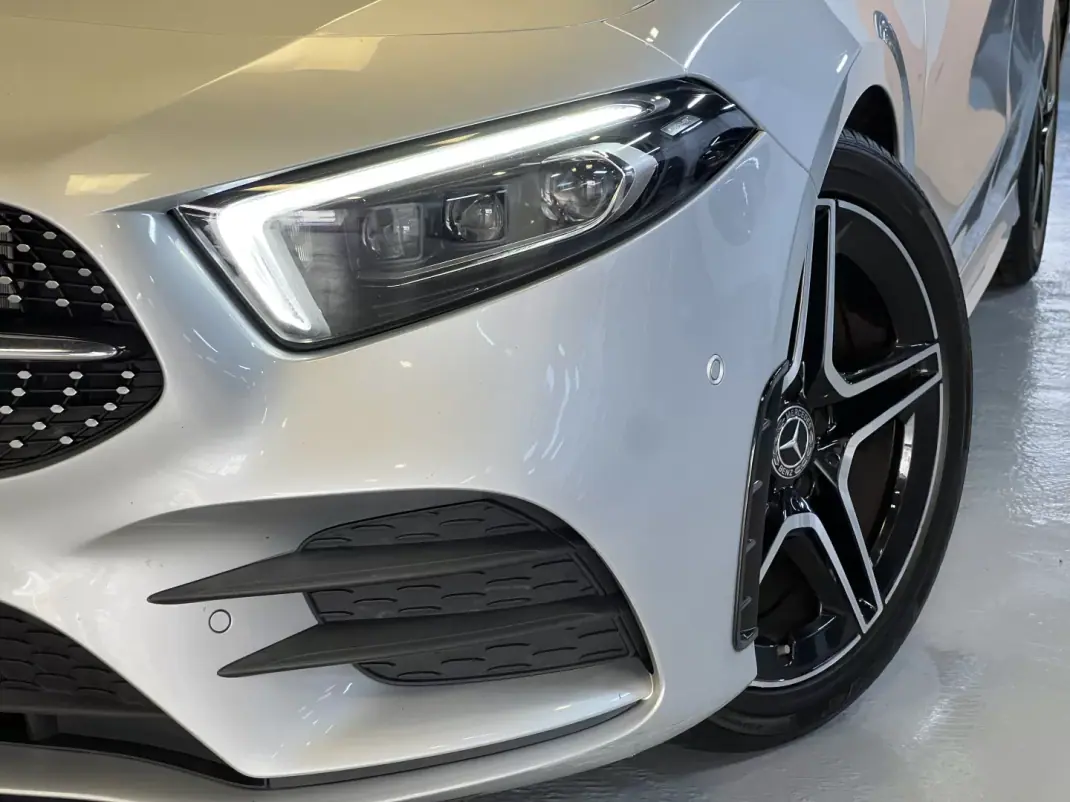 Mercedes-Benz A 180 2019 - 26990 EUR, 125000 km - AUTO.MOTO.pt - 125000km - foto 32 de 44