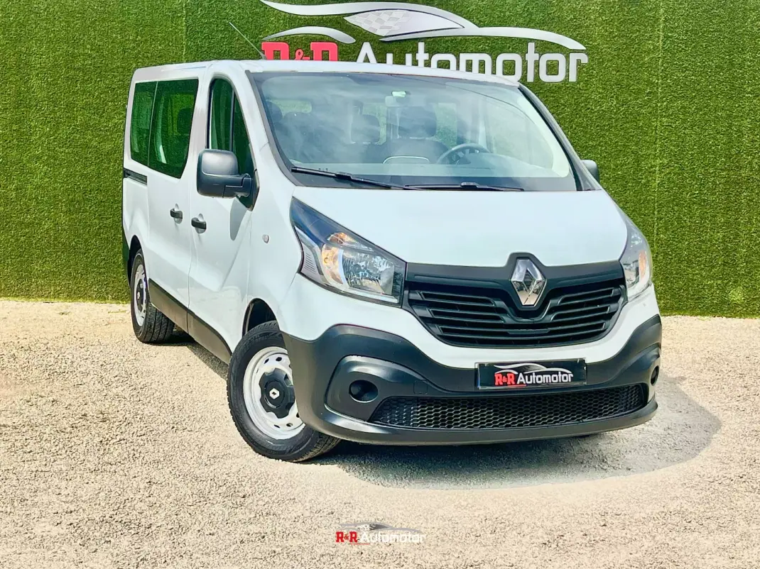 Renault Trafic 2016 - 21900 EUR, 167000 km - AUTO.MOTO.pt - 167000km - foto 1 de 8