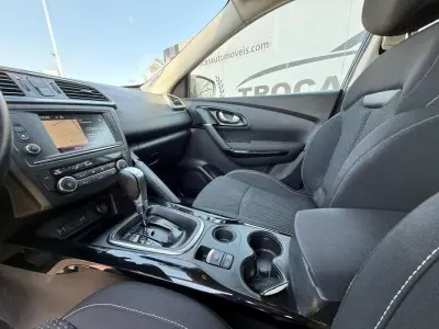 Renault Kadjar 2017 - 14900 EUR, 124200 km - AUTO.MOTO.pt - 124200km - foto 27 de 52