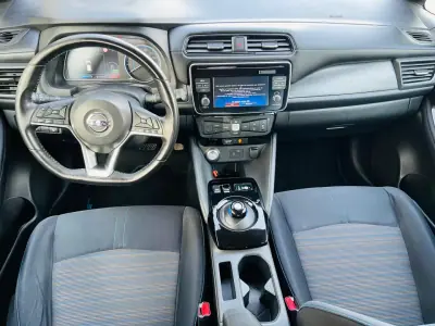 Nissan Leaf 2019 - 14750 EUR, 56425 km - AUTO.MOTO.pt - 56425km - foto 21 de 40