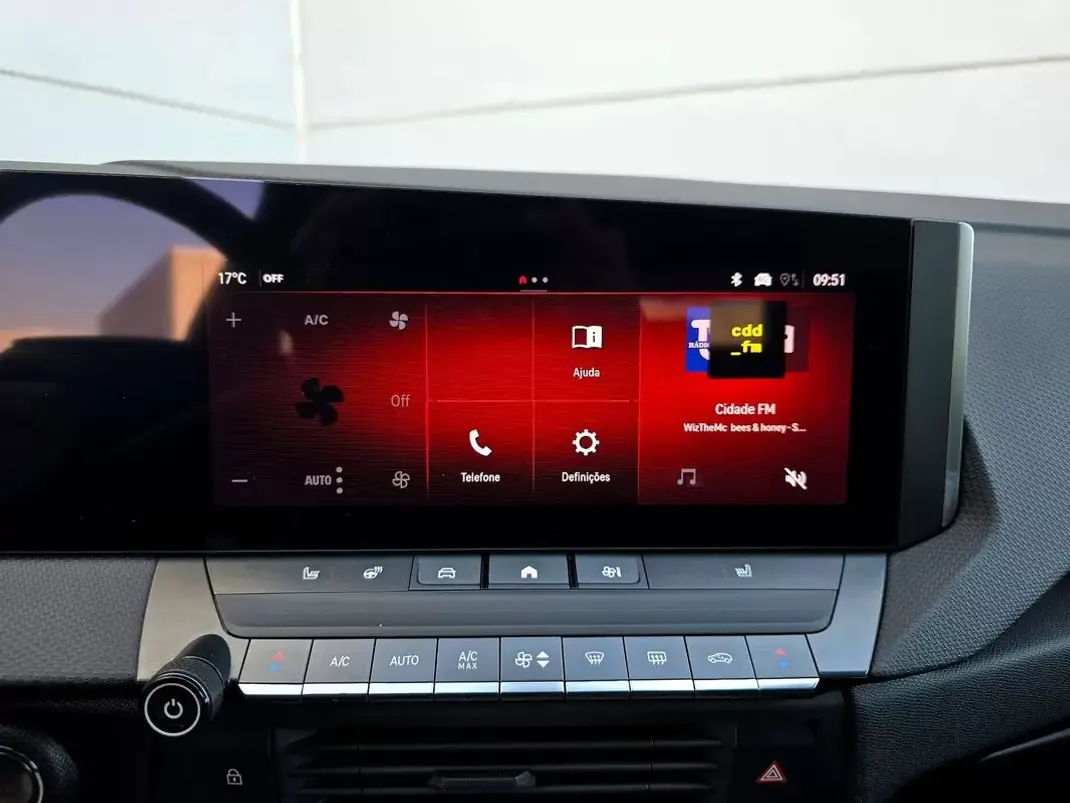 Opel Astra 2023 - 19900 EUR, 16940 km - AUTO.MOTO.pt - 16940km - foto 22 de 39