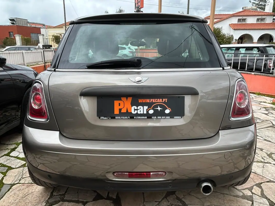 MINI One 2011 - 8700 EUR, 220000 km - AUTO.MOTO.pt - 220000km - foto 12 de 31