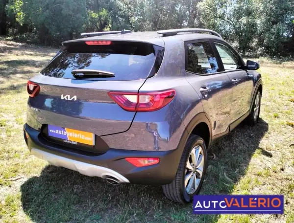 Kia Stonic 2024 - 17950 EUR, 40000 km - AUTO.MOTO.pt - 40000km - foto 8 de 18