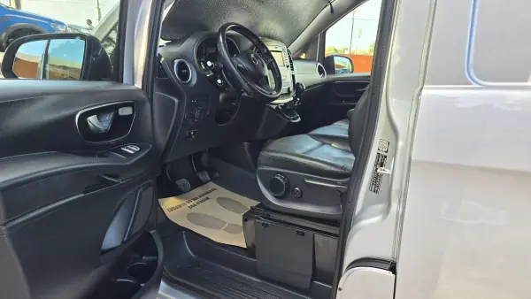 Mercedes-Benz Vito 2020 - 18950 EUR, 116100 km - 116100km - foto 15 de 20