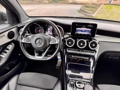 Mercedes-Benz GLC 250 2018 - 34990 EUR, 175000 km - AUTO.MOTO.pt - 175000km - foto 19 de 33