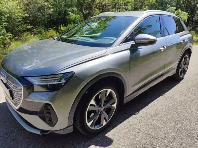 Audi Q4 e-tron 2021 - 24800 EUR, 180100 km - AUTO.MOTO.pt - 180100km - foto 8 de 22
