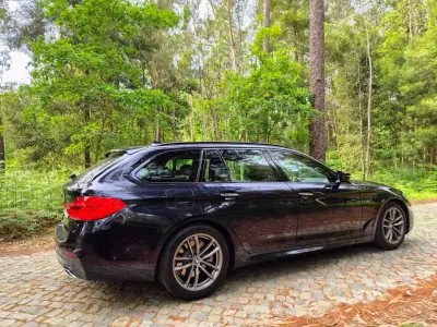 BMW 520 2018 - 24750 EUR, 200000 km - AUTO.MOTO.pt - 200000km - foto 25 de 26